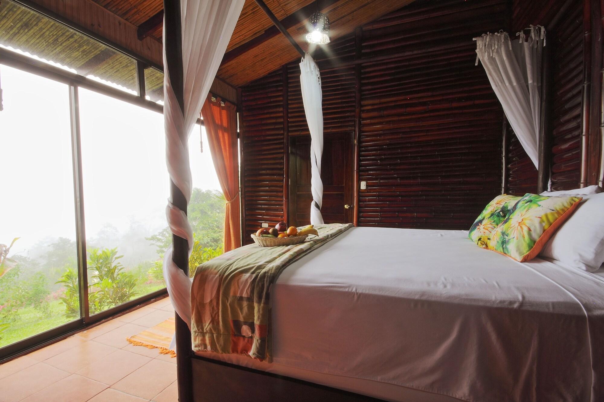 Arenal Waterfall Lodge Bagian luar foto