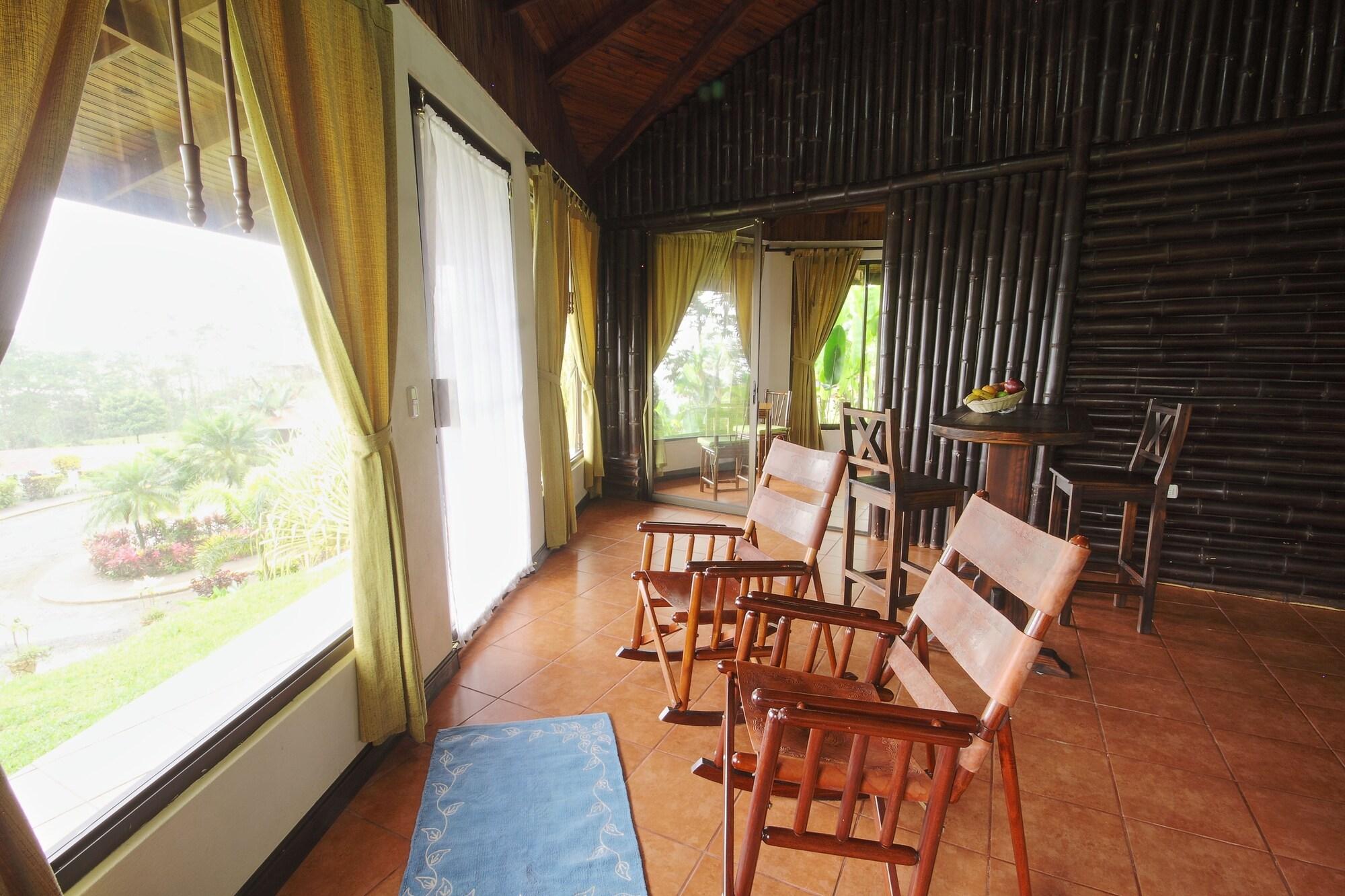Arenal Waterfall Lodge Bagian luar foto