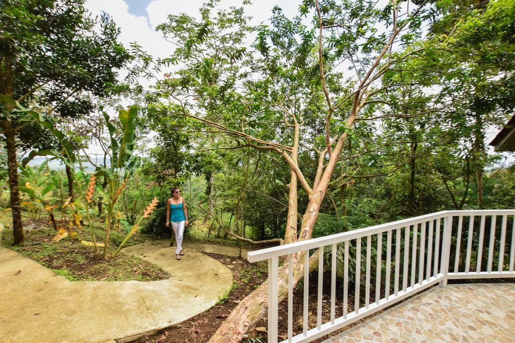 Arenal Waterfall Lodge Bagian luar foto