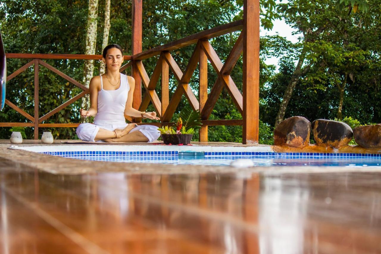 Arenal Waterfall Lodge Bagian luar foto